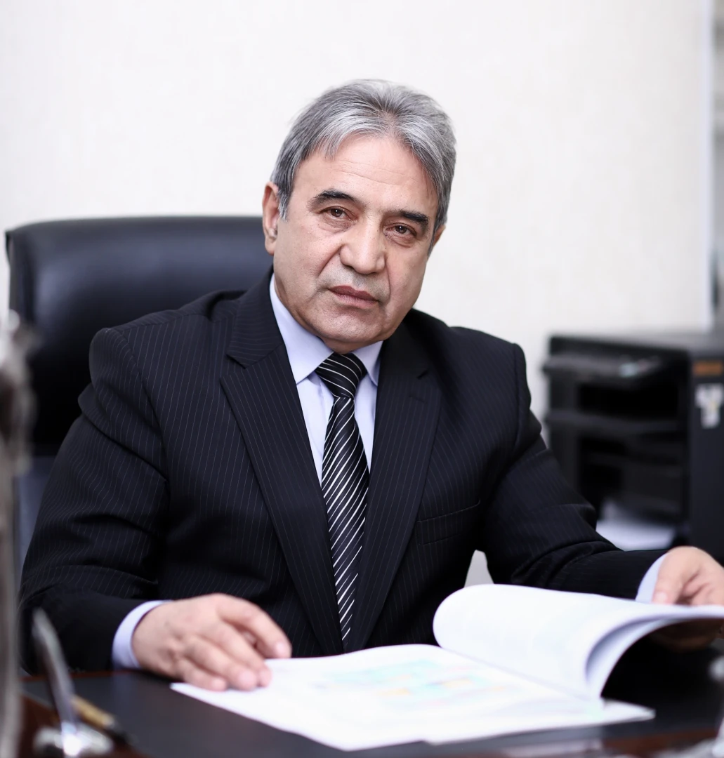 Professor Umar Tairov
